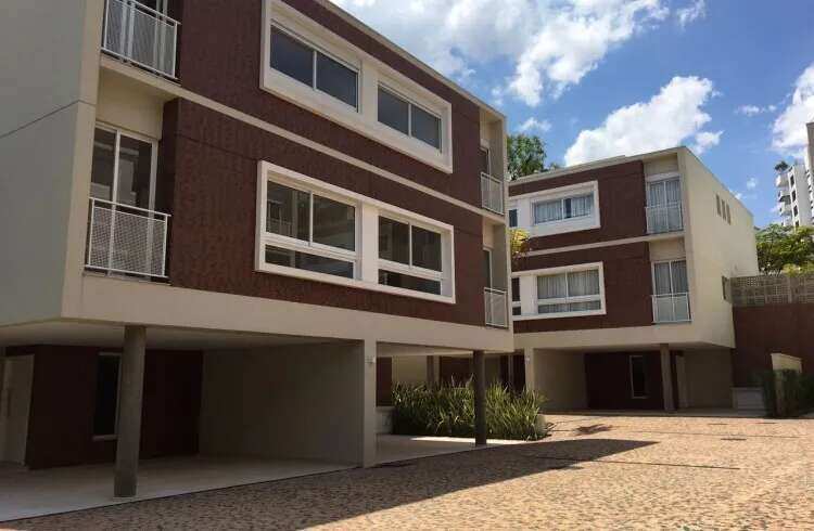 Casa de condomínio à venda com 4 quartos, 300m² - Vila Morumbi,São Paulo